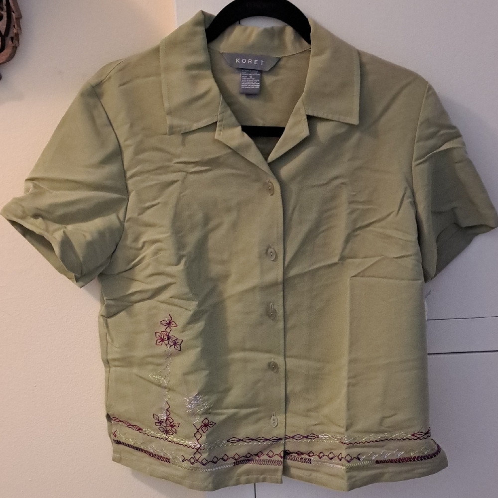 Koret Olive Embroidered Short Sleeve Blouse